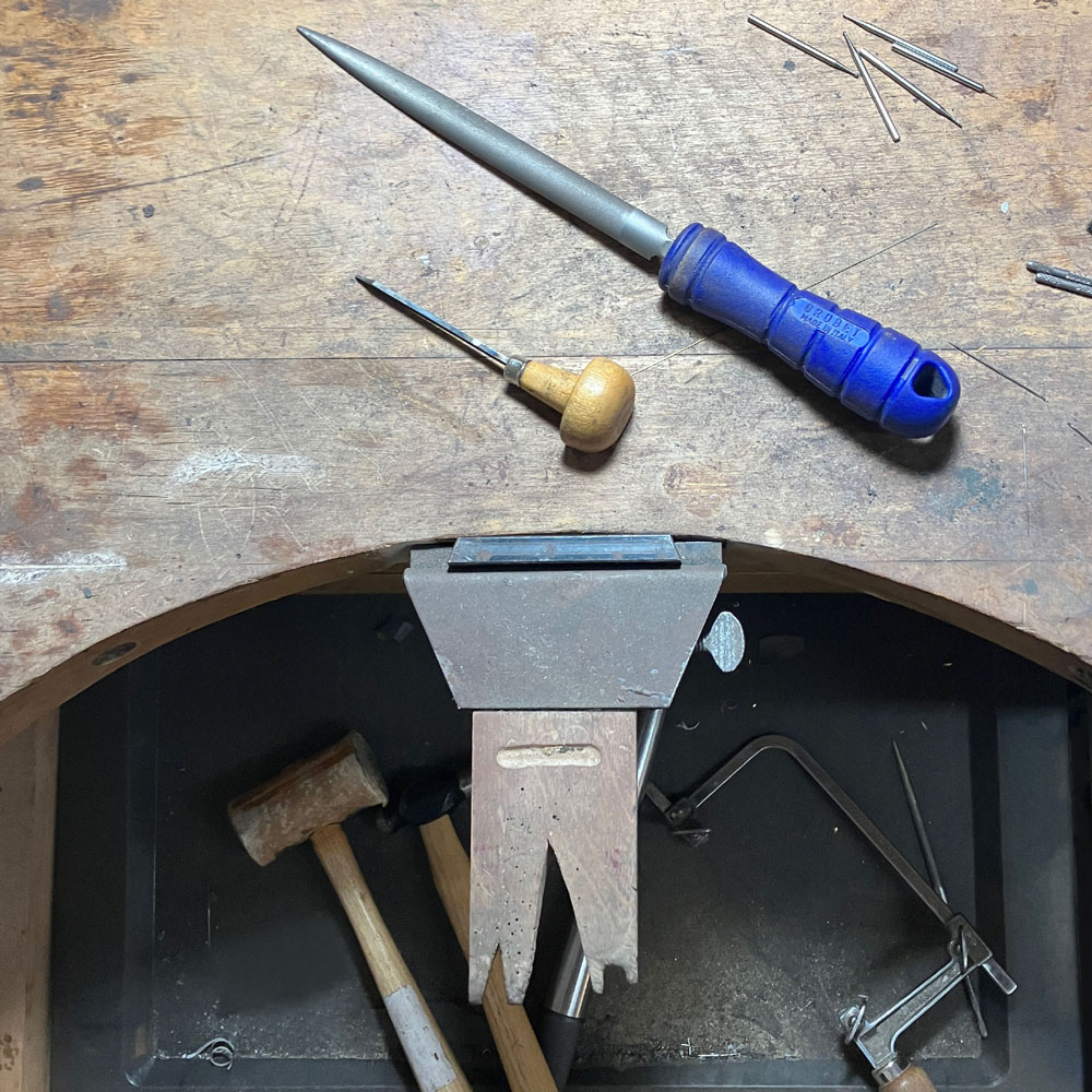 bench pin sm.jpeg - Suzanne Crudden Custom Jewellery